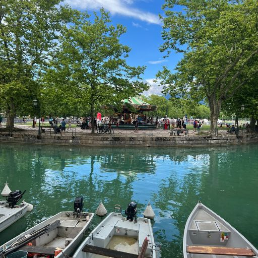 Visitar Annecy em um bate e volta é totalmente possível, mas vale ir com calma.